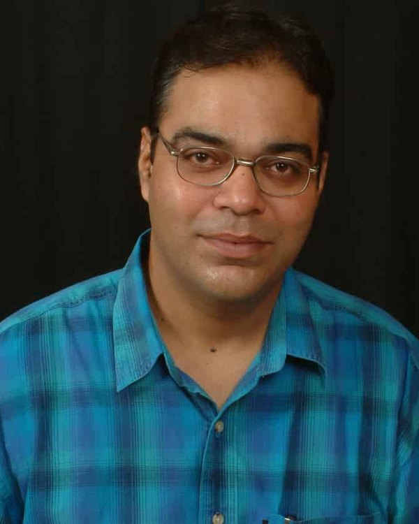 Dr. Sanjay Kumar, Prosthodontist